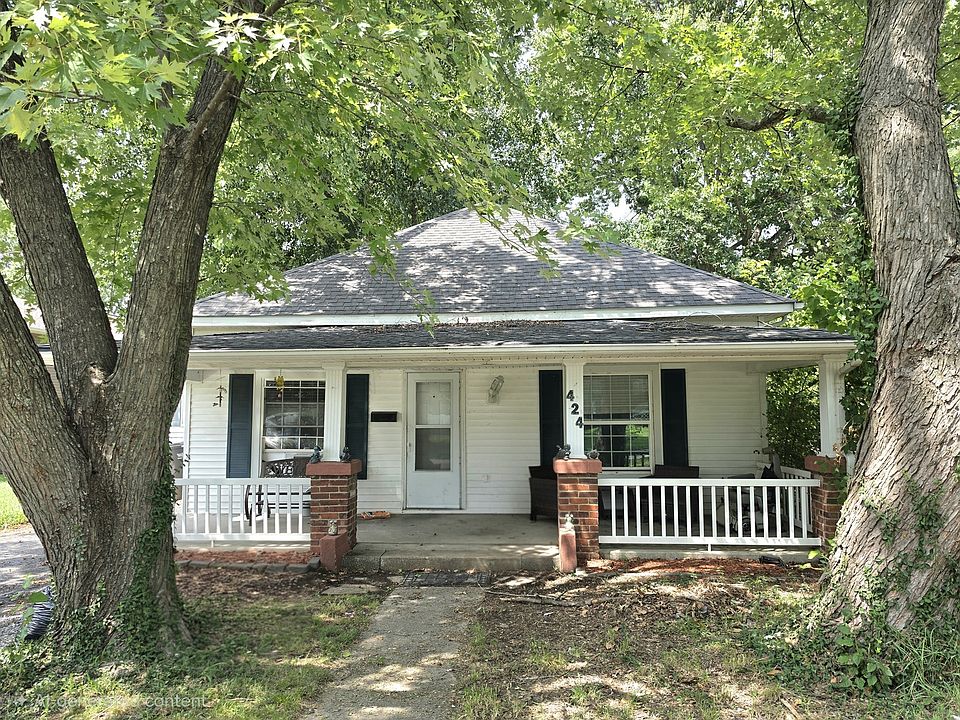 1st image of 424 Elles Ave
