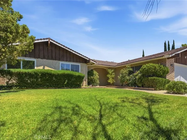 44050 27th St W, Lancaster, CA 93536