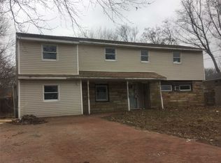 111 Wicks Rd, Commack, NY 11725