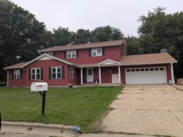225 N Minnesota St, Muscoda, WI 53573