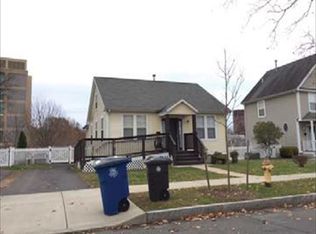 293 Ashmun St, New Haven, CT 06511