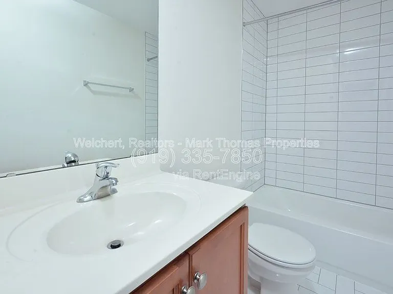 3 Moonbeam Ct — Photo 22