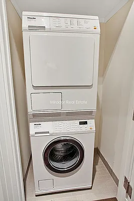 Rented by Mirador Real Estate | media 59