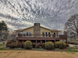 443 W Glen Eagles Rd, Statesville, NC 28625