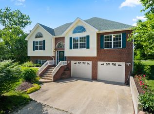 1555 E Calvert Hill Rd, Columbia, MO 65202