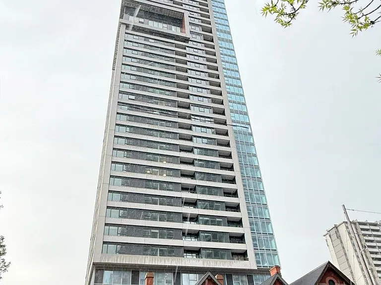 609 Sherbourne St #307 — Photo 2