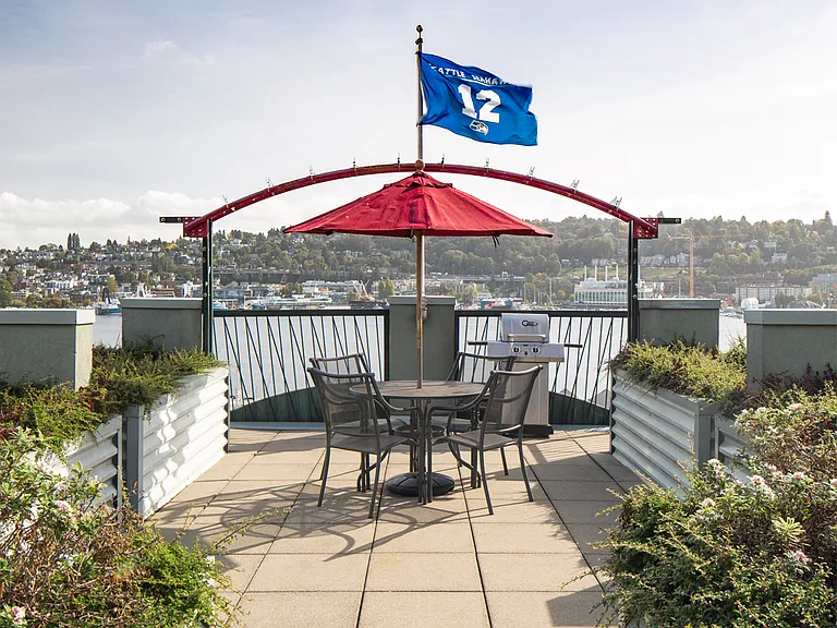 Lake Union Tower — Photo 12