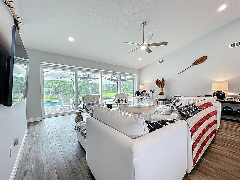 10224 Bay Lake Rd — Photo 17