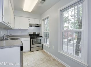 4517 1/2 Macarthur Blvd NW APT B, Washington, DC 20007