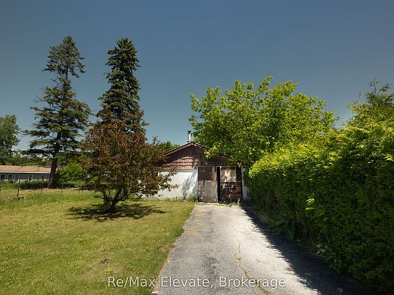 4th image of 106 Whites Rd