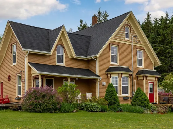 10841 Route 6, Clinton, PE C0B 1M0