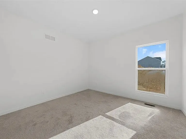 109 Sommerset Ct — Photo 29