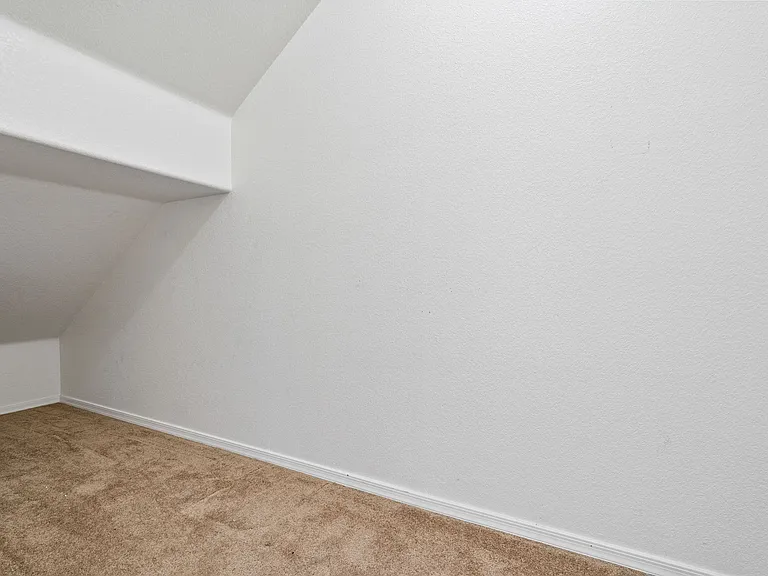 25-web-or-mls-Done Interior 2-24_08052024