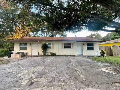 105 Lake Ave SE, Largo, FL, 33771