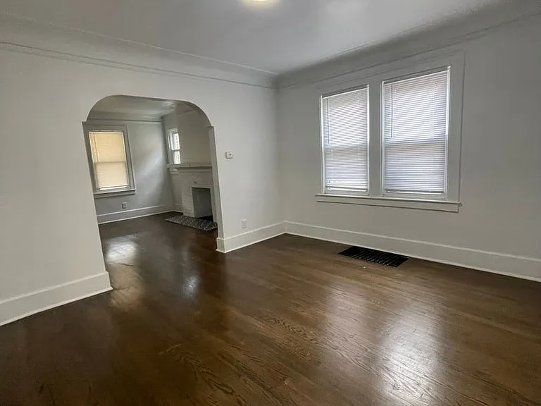 2696 Pasadena St — Photo 5