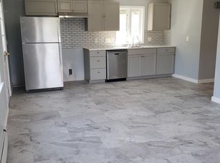 90 Christine St #B, Worcester, MA 01606