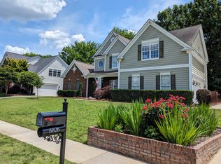 6826 Guinevere Dr, Charlotte, NC 28277