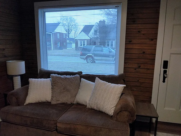 Cumberland Dr — Photo 5