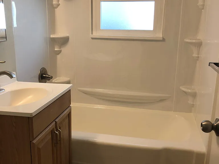 2209 Boylston Ave E — Photo 10