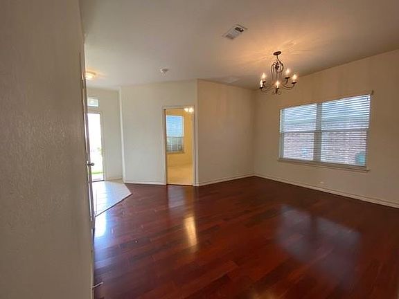 3rd image of 20924 Mandrake Dr