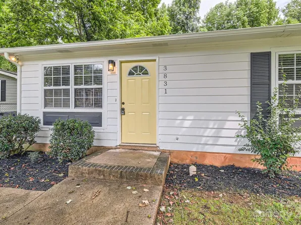3831 Lake Rd, Charlotte, NC 28269