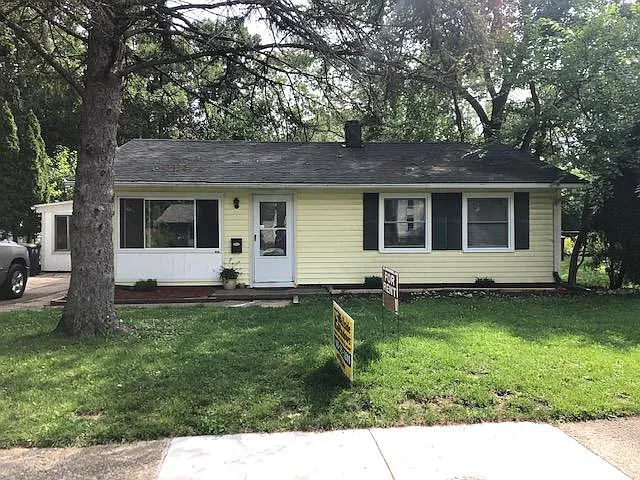 3588 Oakwood St — Photo 1