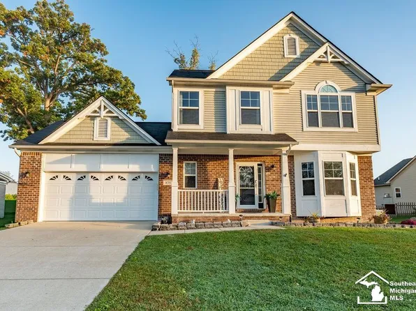 835 Henning St, Dundee, MI 48131