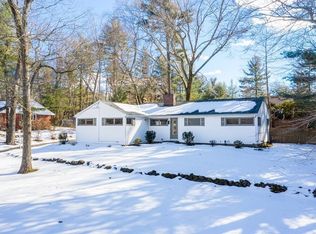 373 Williams St, Longmeadow, MA 01106