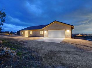 7370 Juniper Dr, Apple Valley, CA 92308