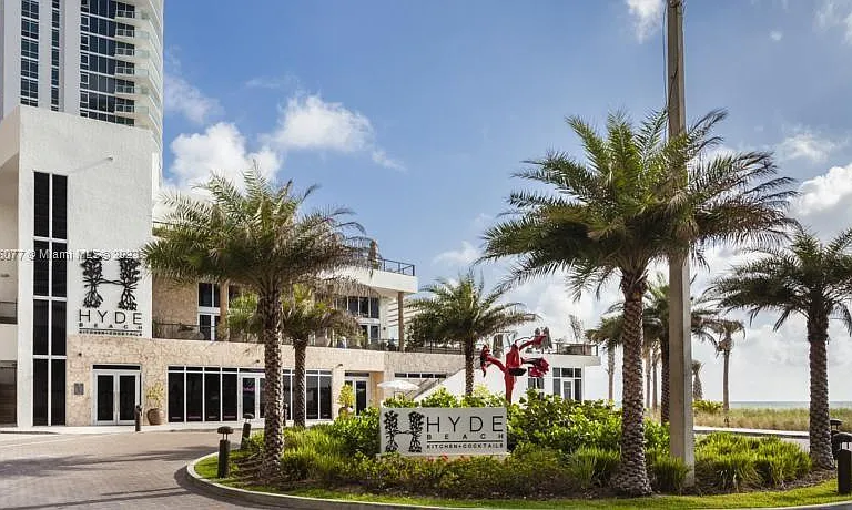 2602 E Hallandale Beach Blvd #R310 — Photo 17
