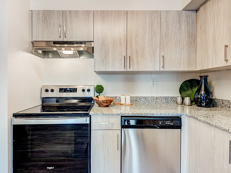 73 Skyview Point Cres NE — Photo 90