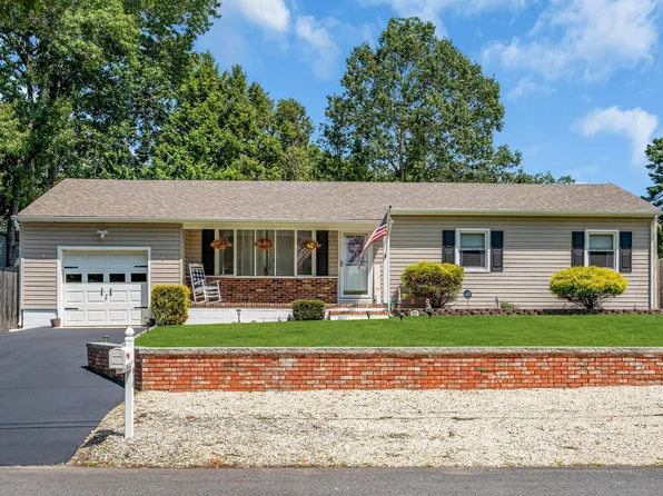 810 Devon St, Forked River, NJ 08731