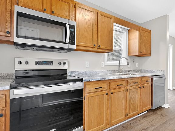 5th image of 63 Jean Street