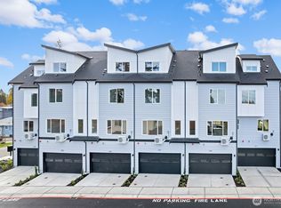 1403 SW 111th Ln, Seattle, WA 98164