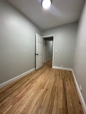 Rented by Peter R. Hungerford, LREB | media 39