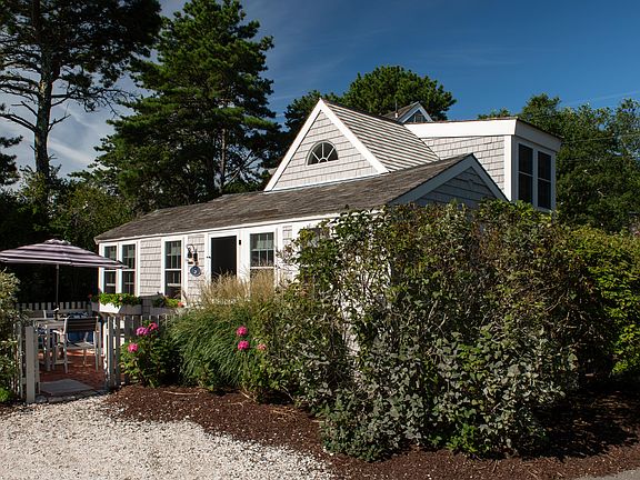 3rd image of 3 Hydrangea Ln