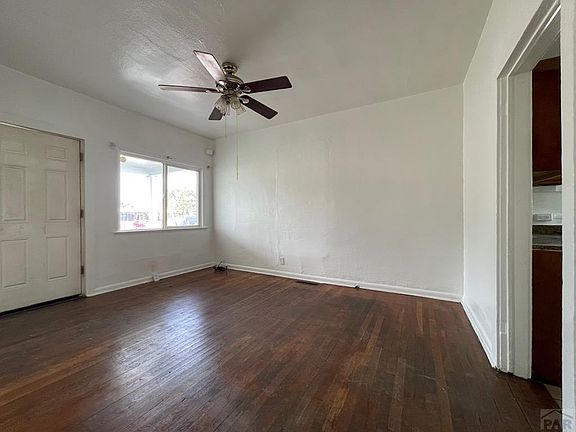 3rd image of 1336 E 4th St