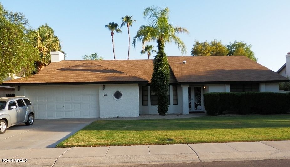 1st image of 1933 E Myrna Ln
