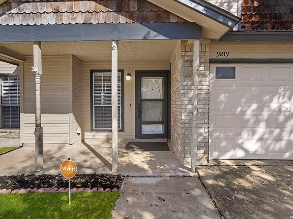 4th image of 9219 Ridge Climb