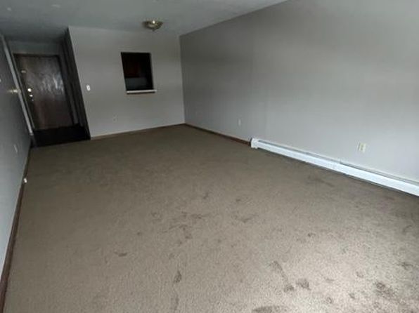 18 Signor St #1