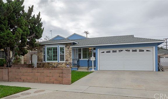 5th image of 4707 Adenmoor Ave
