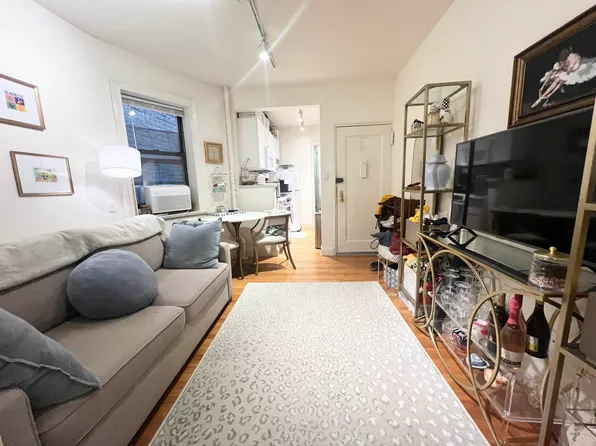 217 West 16th Street image 1 of 6