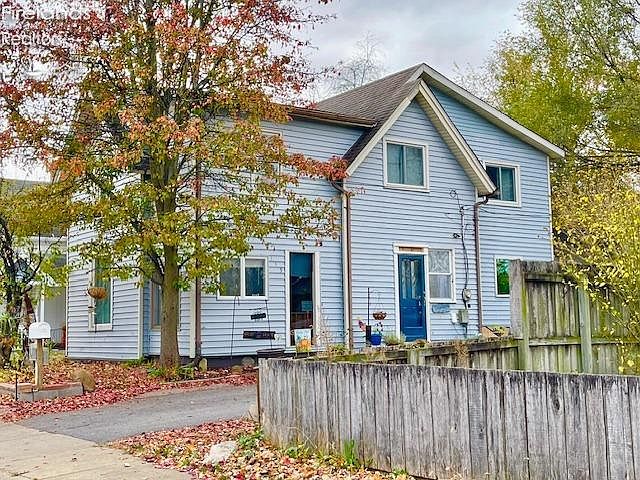 1st image of 115 S Mulberry St