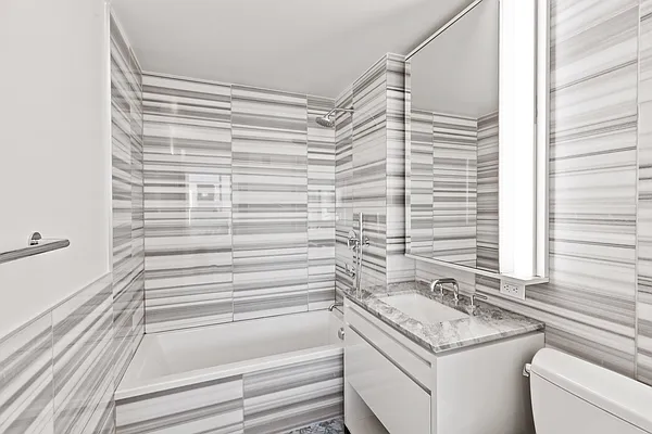 Rented by Platinum Properties | media 7