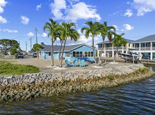 2669 Coco Plum Dr, Matlacha, FL 33993