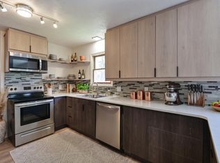 78 Rollin C Lane, Branson West, MO 65737