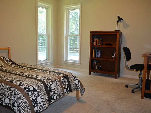3rd image of 5505 Windcliff Dr