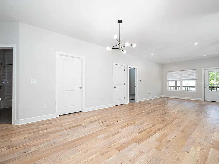 775-777 McAllister Ave #775-777 — Photo 4