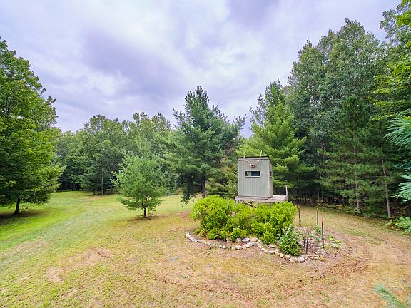 5th image of 8089 Hunters Ridge Trl