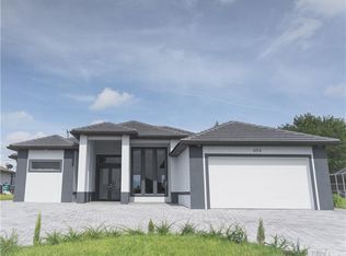 604 NW Juanita Pl, Cape Coral, FL 33993